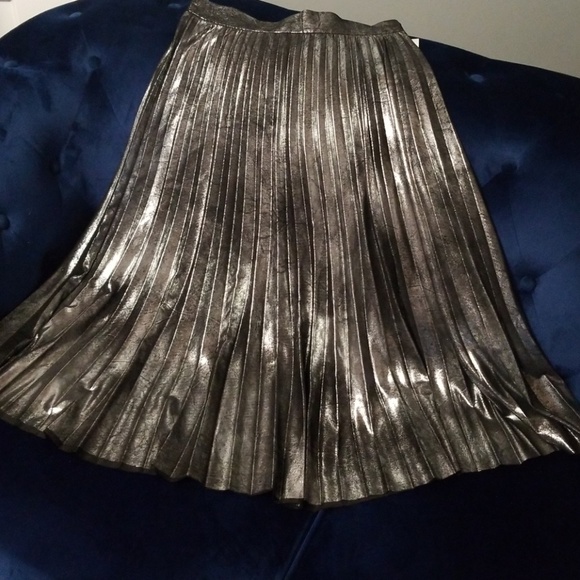 ZARA Metallic Pleated Midi Skirt - Picture 5 of 8